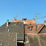 Sous Les Toits Avec Garage Et Terrasse A Apartment