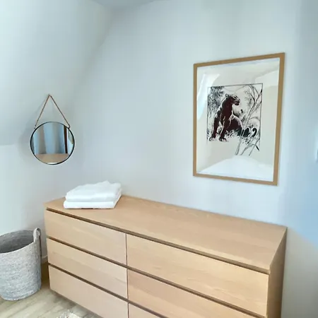 Sous Les Toits Avec Garage Et Terrasse A Apartmán
